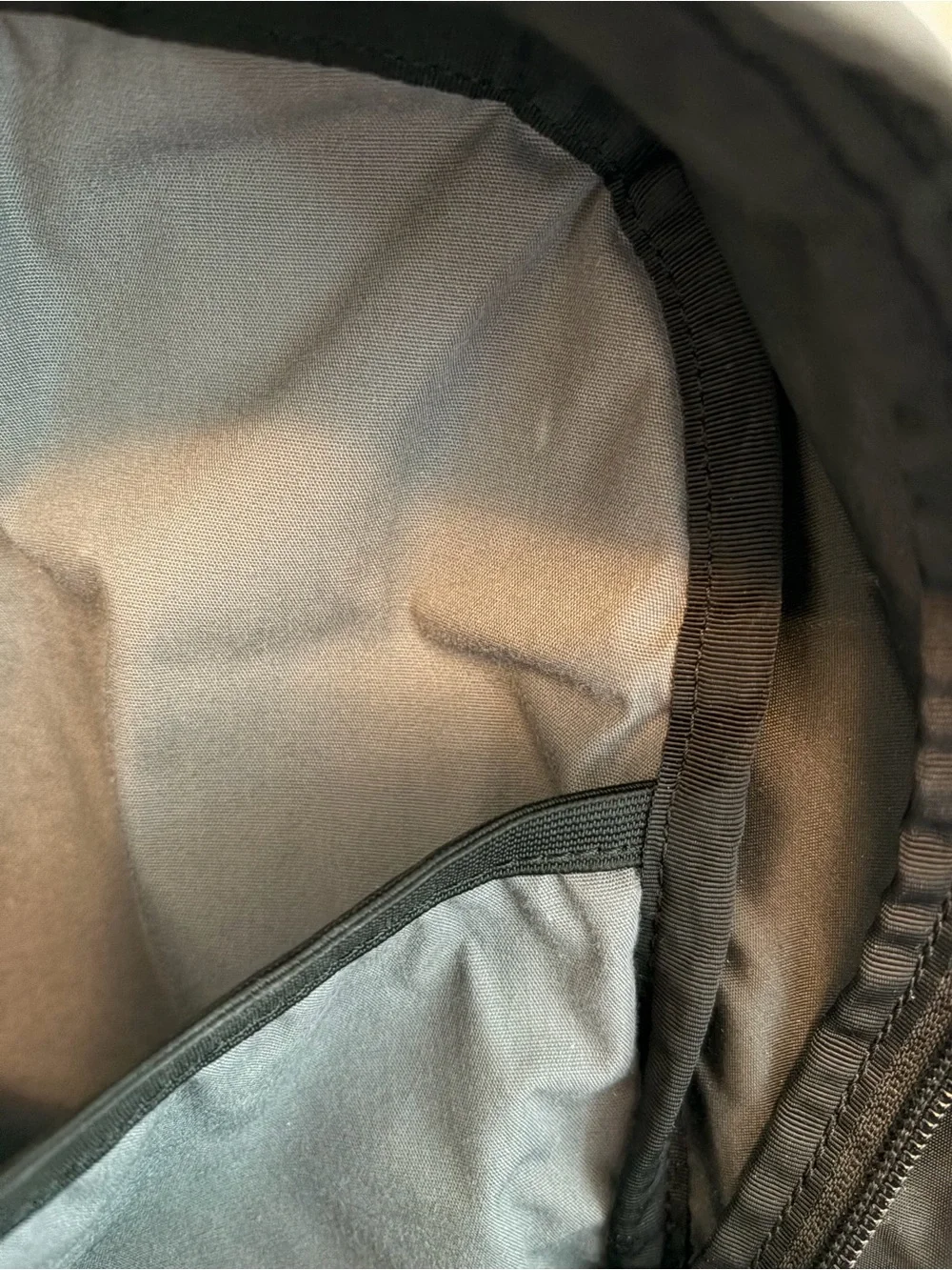 Timbuk2 Commuter Backpack Black (OS) - Picture 13 of 15